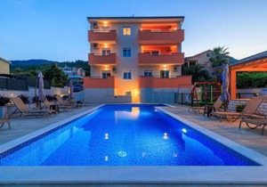 1 Bedroom Amazing Apartment In Opric