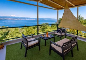 2 bedroom accommodation in Lovran