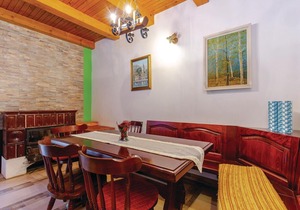 2 bedroom accommodation in Breze
