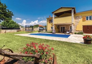 3 bedroom accommodation in Vodnjan