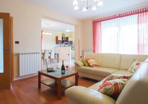 3 bedroom beautiful home in Nedescina