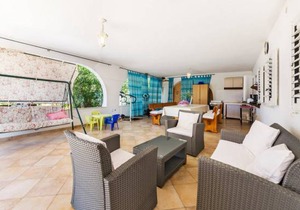 4 bedroom accommodation in Labin