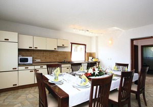 4 bedroom accommodation in Lovran