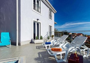 Apartment Bella Vista - OPA102 by Interhome