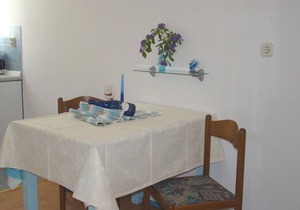 Apartments and rooms Bruna, (8235), Rab, hr