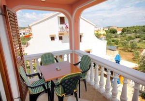 Apartments with parking space Jezera - Murter - 5133