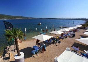 Apartments with parking space Kornic, Krk - 415