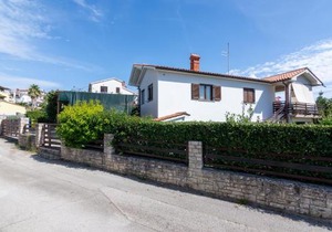 Apartments with parking space Pjescana Uvala, Pula - 7349