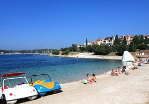 Apartments with parking space Pjescana Uvala, Pula - 7349