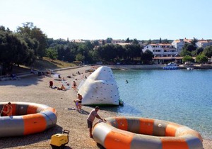 Apartments with parking space Pjescana Uvala, Pula - 7349