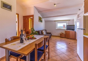 Beautiful apartment in Medulin with WiFi