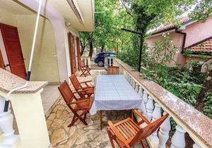 Beautiful apartment in Povile with WiFi