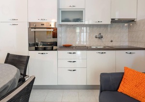 Bring your pet on vacation in this vacation apartment by the sea!