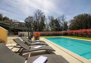 Complex of 2 villas Olivia-Marisol with 2 private pools for up to 20 persons, 200m from the beach