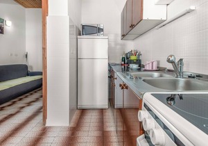 Functionally furnished vacation apartments CKA080 and CKA081enjoy a quiet location near the Krk Brid