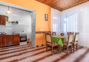 Functionally furnished vacation apartments CKA080 and CKA081enjoy a quiet location near the Krk Brid