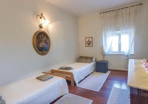 Gorgeous Home In Pomer With Wifi