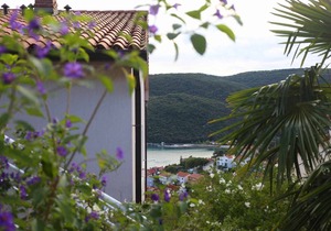 Holiday apartment with gorgeous sea view