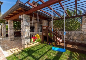 Holiday Home Nedescina Nedescina