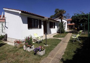 Holiday home with air conditioning