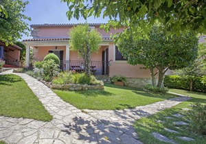 Holiday house Katina lovely garden, sea view, 1.5 km to the beach