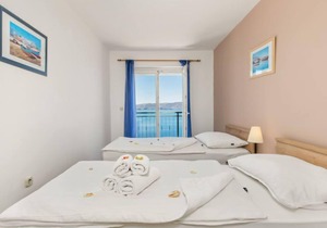 Marina (SNJ103) by Interhome