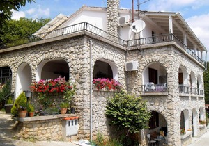 One bedroom Apartment Biro Kestenovi A3 near Opatija