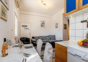 One bedroom apartment with terrace Selce (Crikvenica) (A-5477-c)