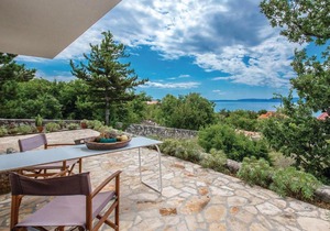 One-Bedroom Holiday Home in Kostrena