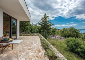 One-Bedroom Holiday Home in Kostrena