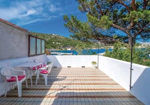 Stunning Home In Bakarac With House Sea View