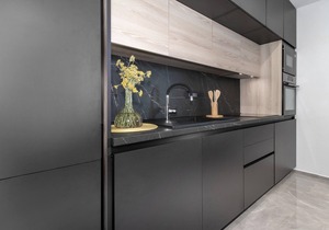 Stunning home in Smrika