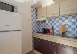 This vacation house is the ideal choice if you want to spend a wonderful and relaxing with up to 9 p