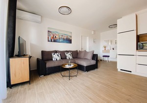 Two bedroom apartment with a swimming pool Povljana, Pag (A-244-d)