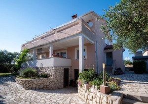 Two bedroom apartment with terrace and sea view Povljana, Pag (A-6298-b)