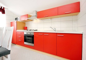 Two bedroom apartment with terrace Vinišće, Trogir (A-10008-a)