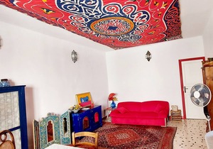 Vucciria's Yellow Cozy Room
