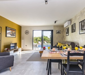 Ferienwohnung Srima Für Personen 