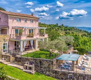 The Hilltop 
