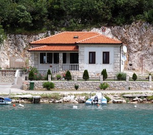 Plomin Luka Labin 