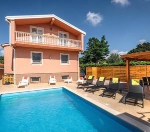 Holiday Marcana Persons Bedrooms 