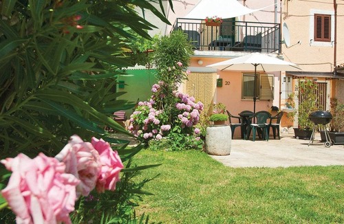 Cokuni House | 1 bedroom accommodation in Cokuni