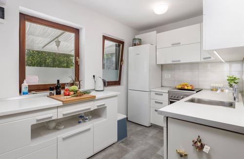 Veprinac House | 1 bedroom accommodation in Veprinac