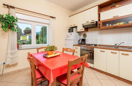 Ika Apartment | 1 Bedroom Amazing Apartment In Opatija