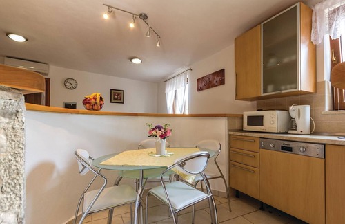 Orbanici Apartment | 1 bedroom awesome apartment in Orbanici