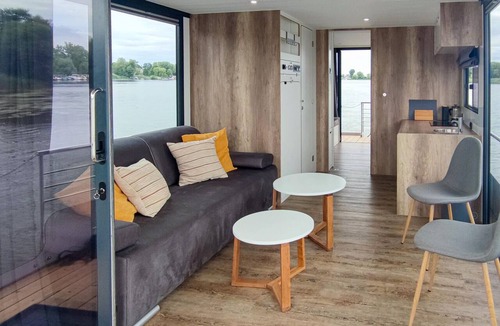 Havelsee Boat Rental | 1 bedroom beach front ship in Havelsee OT Kützkow