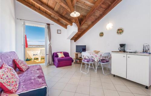 Barbat na Rabu Apartment | 1 Bedroom Cozy Apartment In Rab
