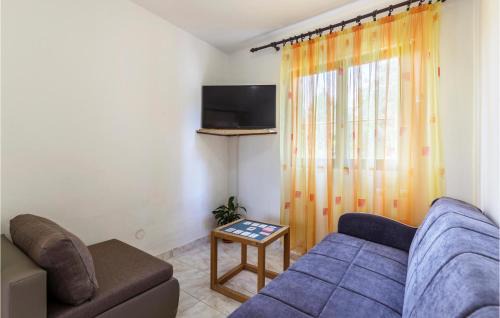 Peruski Apartment | 1 Bedroom Gorgeous Apartment In Marcana