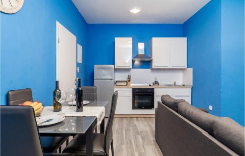 Opric Apartment | 1 Bedroom Nice Apartment In Opric