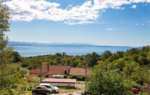 Veprinac Apartment | 1 Bedroom Stunning Apartment In Veprinac